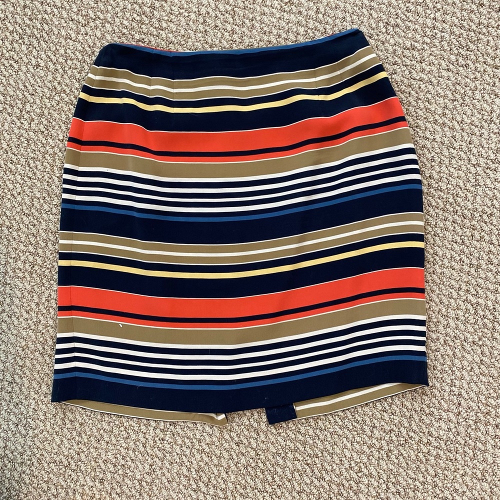 Jones New York 2-piece Silk Top and Skirt